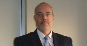 Arturo Pérez de Lucía, Director General de la Asociación Empresarial para el Desarrollo e Impulso del Vehículo Eléctrico (AEDIVE)